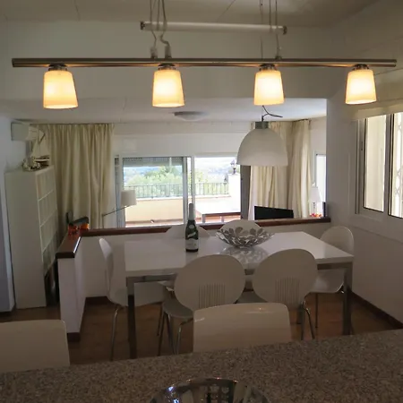 Villa Ref Nav55 *
