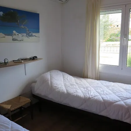 וילה Ref Nav55 *